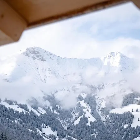 Hidden Retreats The Valley Retreat * Kandergrund