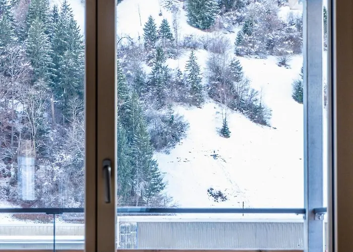 Hidden Retreats The Valley Retreat * Kandergrund